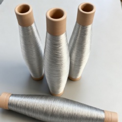 Quartz fiber twisted yarn